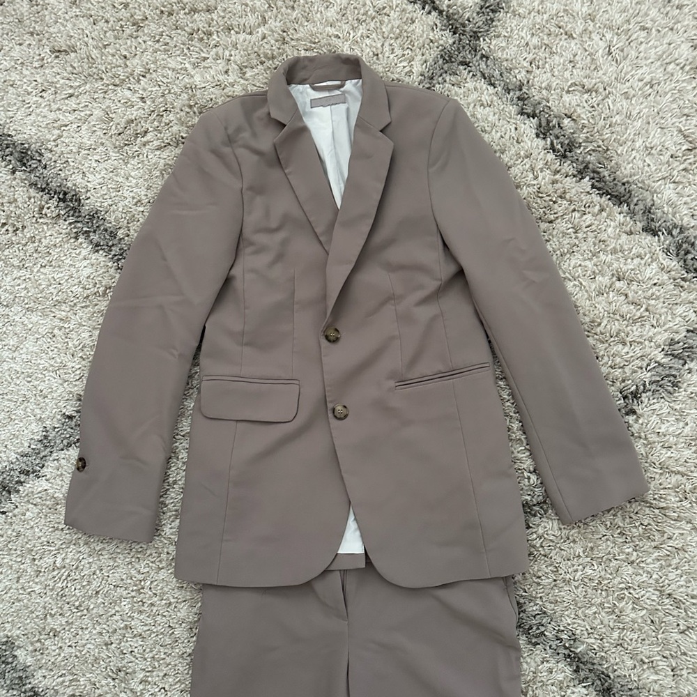 Women’s Taupe Crème-Colored Blazer